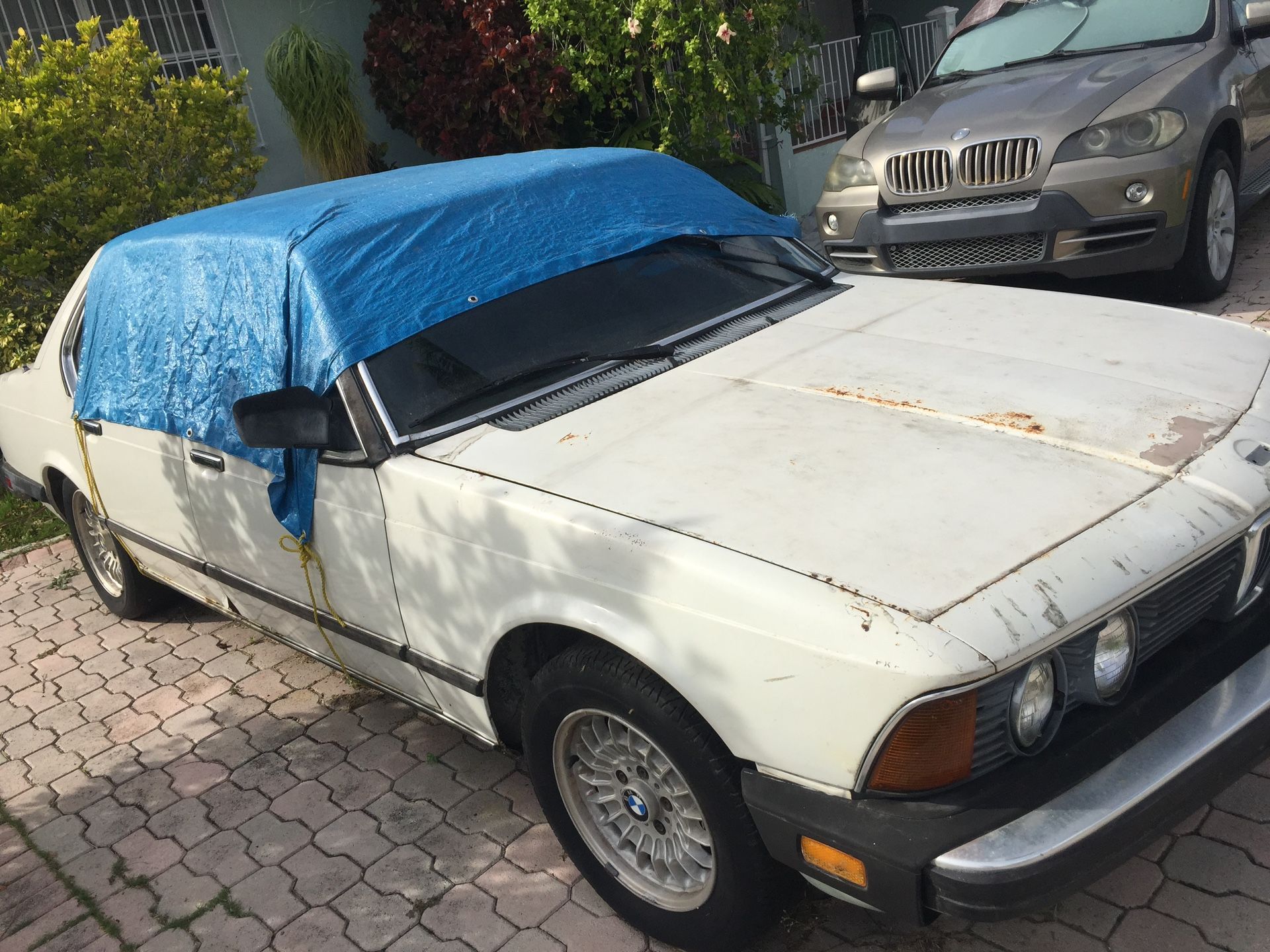📍1986 BMW 735i – Classic Project Car or Parts