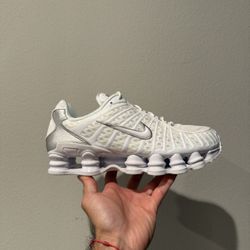 Nike Shox TL Men’s Size 9 - NEW