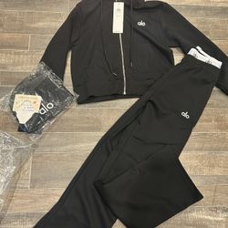 Alo Yoga Set Multiple Sizes All Sizes 