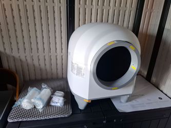 Automatic Self-Cleaning Cat Litter Box