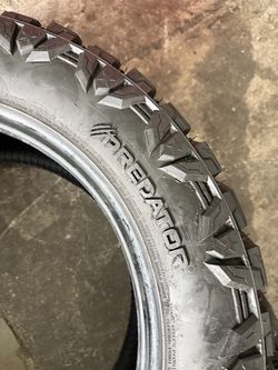 Predator  new mutant  33x12.50R20Lt