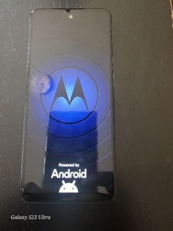 MOTO 5G -- 2024