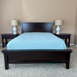 Pottery Barn Farmhouse Queen Bedroom Set