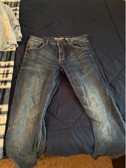 Men’s Wrangler Jeans