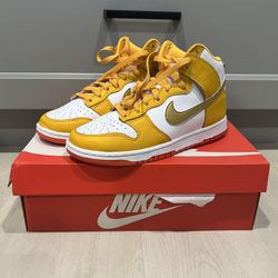 Nike Dunk High Women’s 8.5