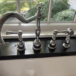 Kitchen Sink Faucet 