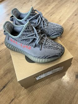 Yeezy V2 Grey Sz 4