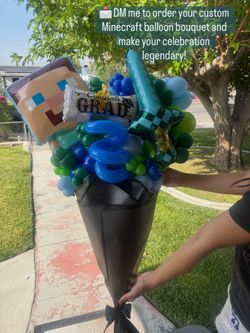 Minecraft inspired Balloon Bouquet for Birthdays & Graduations