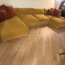 Modular double sectional