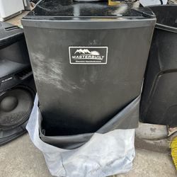 Master Built Electric Smoker