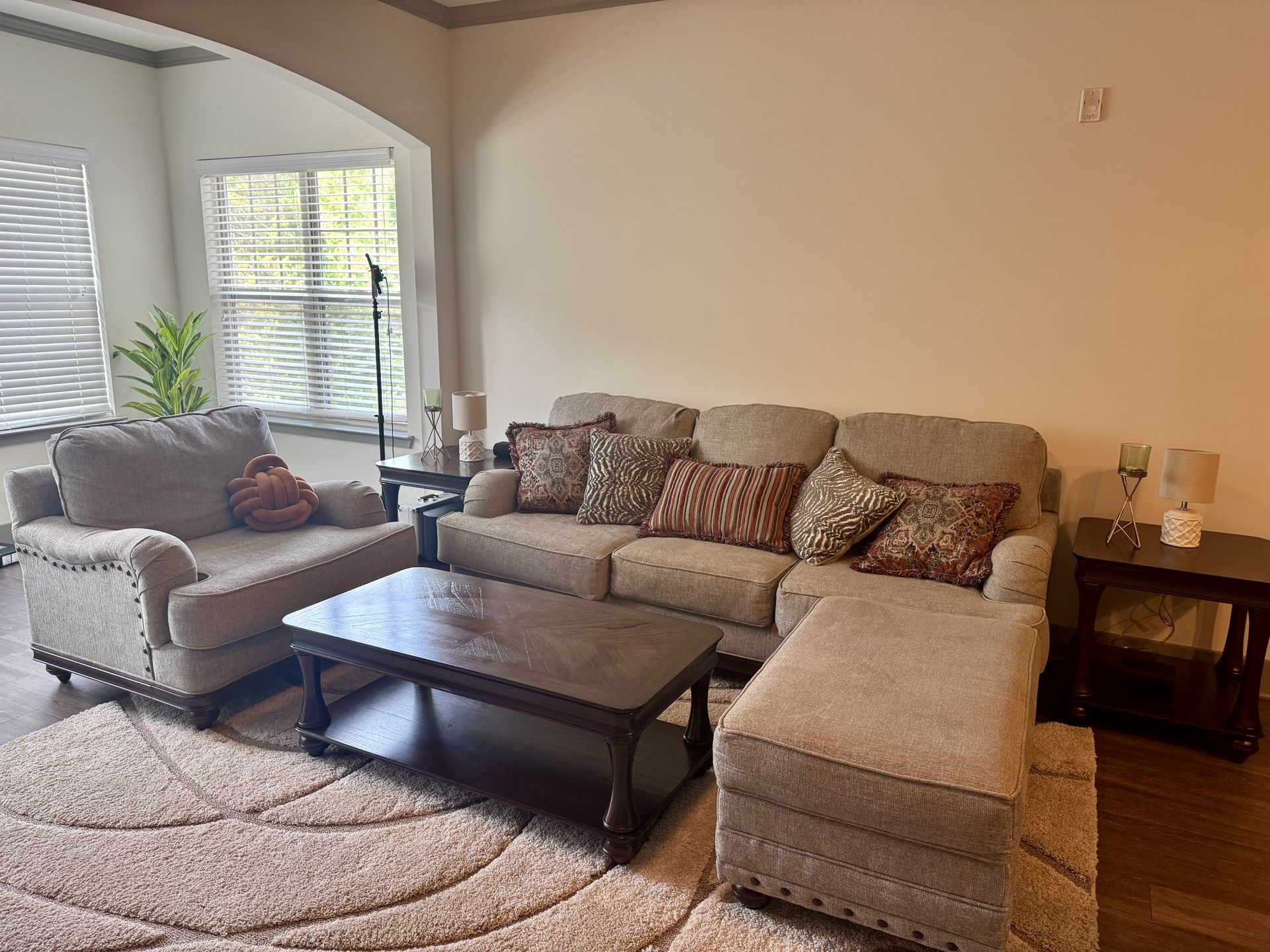 Furniture Set