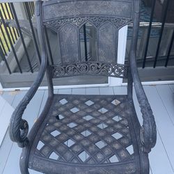 Wrought Iron Outdoor Furniture 