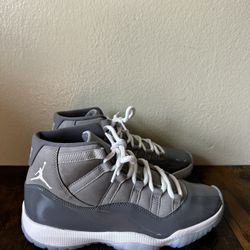Jordan 11 Cool Grey Size 9.5 Mens
