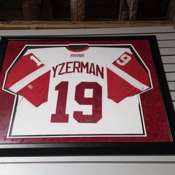 Signed Autograph Steve Yzerman Detroit Red Wings Framed Hockey Jersey Display
