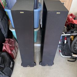 Klipsch R-26F Floor Speakers 