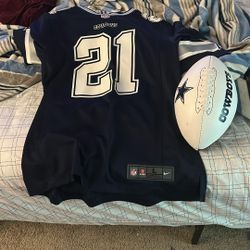 Dallas Jersey And Unsigned Dallas Football