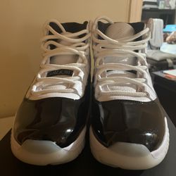 Nike Jordan 11 “Defining Moment DMP” Size 11