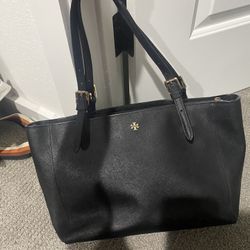 Black Tory Burch Purse 