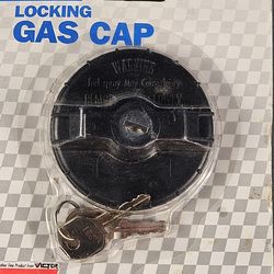 Locking gas cap with two keys