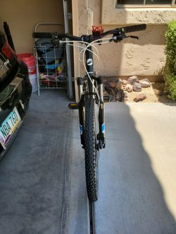 Giant yukon fx 2012 discount