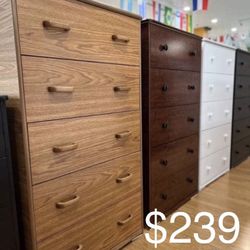 5 Drawer Jumbo Dresser Double Knobs 