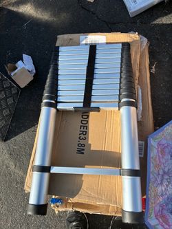 Telescoping Aluminum Ladder 3.8M