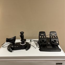 Thrust Master T1 Flight Sim With Pedals Full Set Brand New Willing To Negotiate 