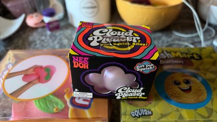Cloud pleaser needoh, smushmart, squeezy