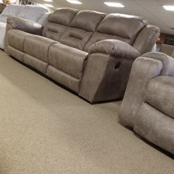 Theater Reclining Nice Couch New