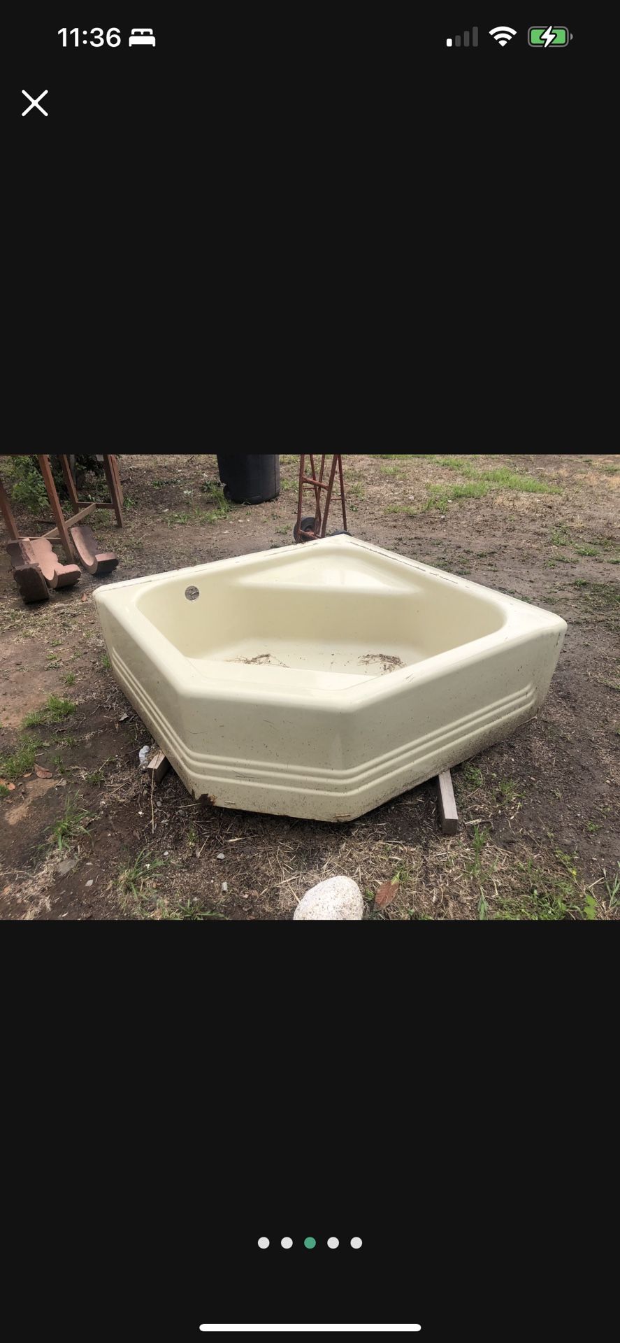 Vintage Corner Bathtub