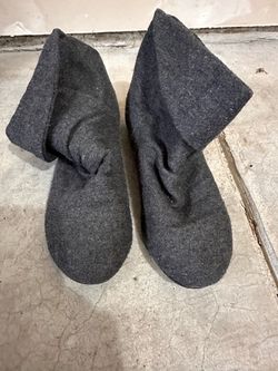Women’s boots size 38