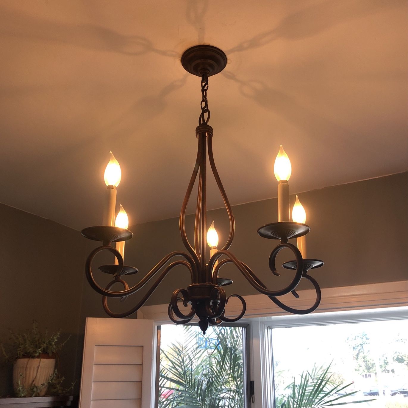 Beautiful Oil Rubbed Bronze Chandelier