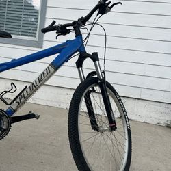 Specialized rockhopper bicycle