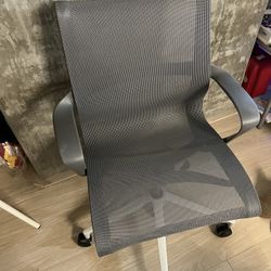 Herman Miller Setu Chair With Arms 