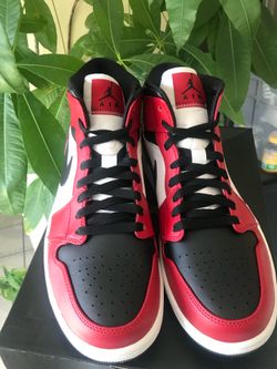 Air Jordan mid
