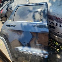 Jeep Gramcheroke 2013 Parts Doors