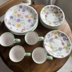 Gibson Molly ceramic dinnerware set