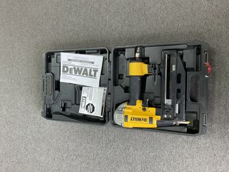 Dewalt DWFP71917 1 1/4”-2 1/2” 16ga Finisher Nailer