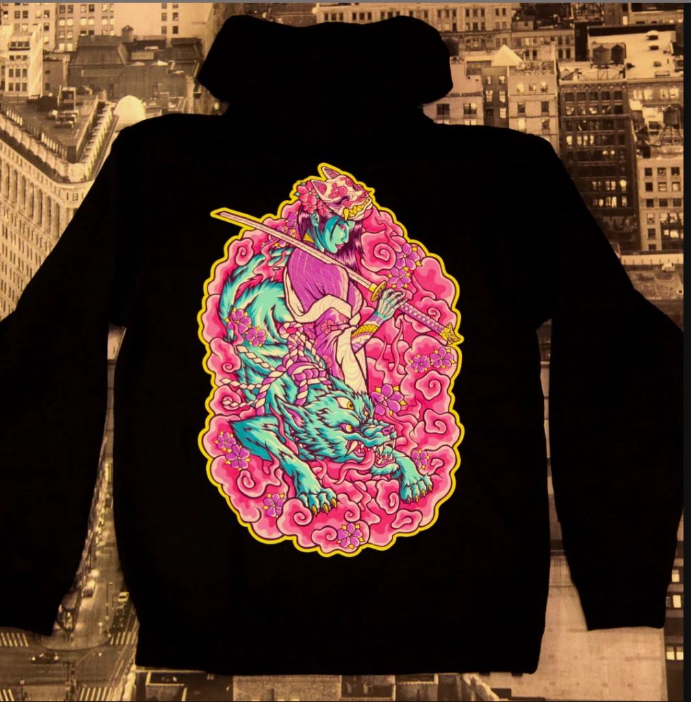 ŌKAMI WINTER WARRIOR HOODED SWEATSHIRT – SIZE MEDIUM UNISEX