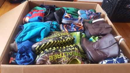 Huge Box of Boy Clothes 6-24 months