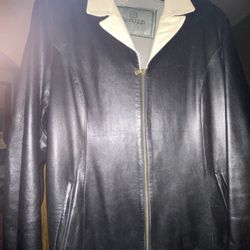 Fine Italian Peruzzi Ladies Leather Blazer 