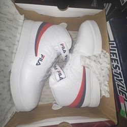 Fila Vulc 13 Repeat Logo Size 7y