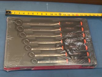 Snap-on Tools 7 pc 12-Point Metric Flank DriveR Soft Grip Box Wrench Set (16-24 mm) (Orange)