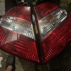 2005 Toyota Camry  Tail Light/door Switch For Front Left And Right Door