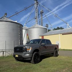 22x12 Fuel Wheels On 33in Toyo Open Country At3