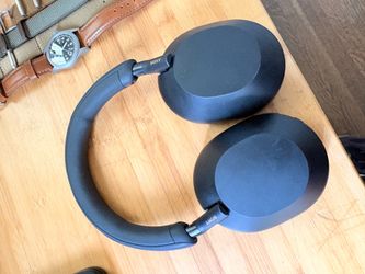 Sony WH-1000XM5