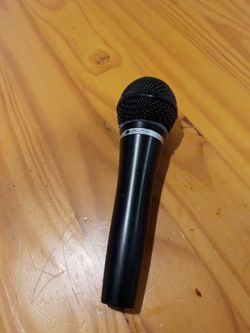 Microphone