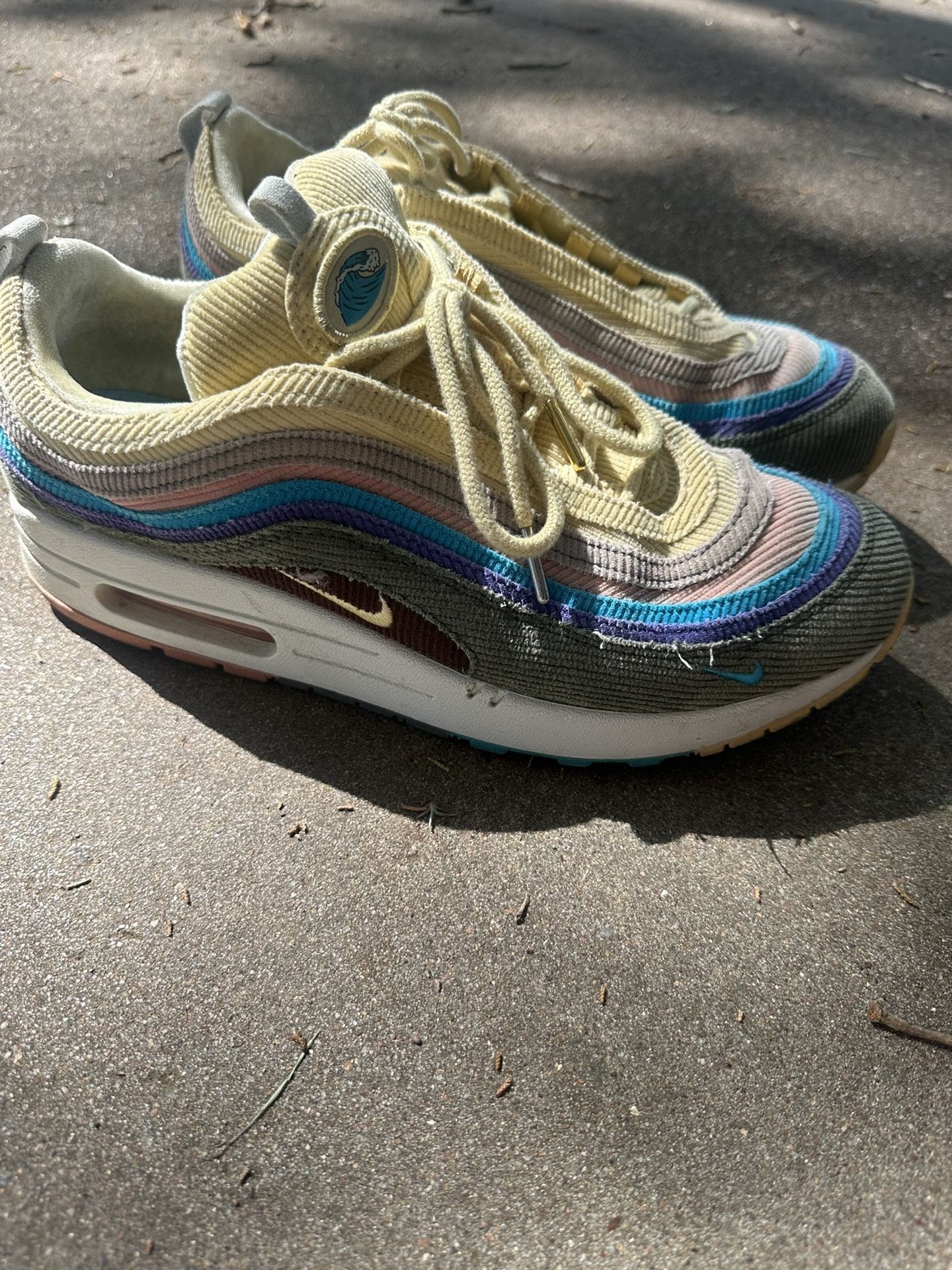 Nike Soanweatherspoon