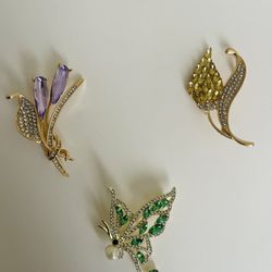 Set of Decorative Brooches