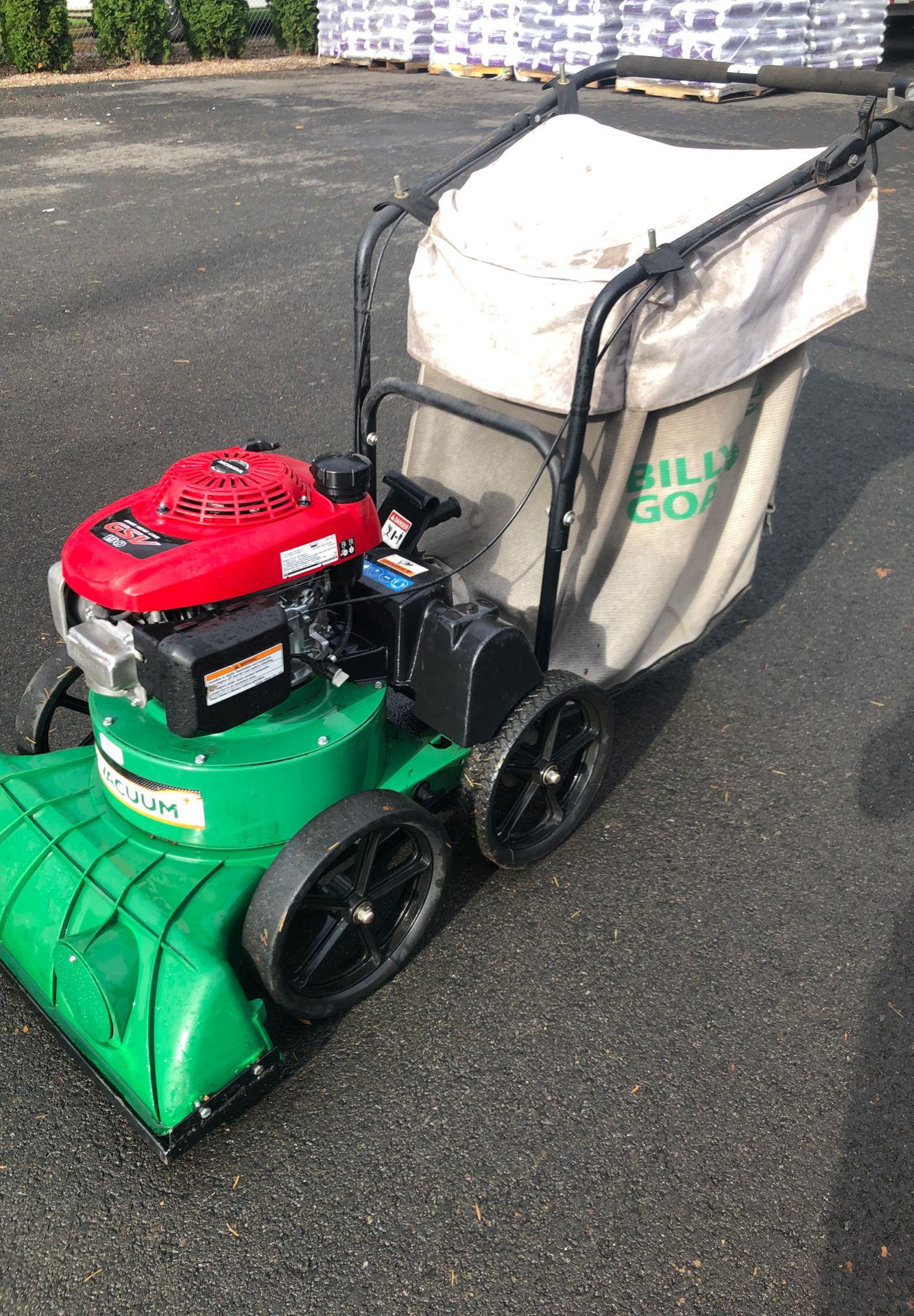 Billy Goat Self propelled vacuum shredder for Sale in Lacey, WA OfferUp